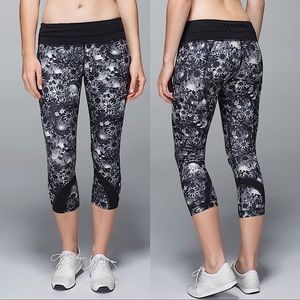 Lululemon Run Inspire Crop II All Luxtreme
